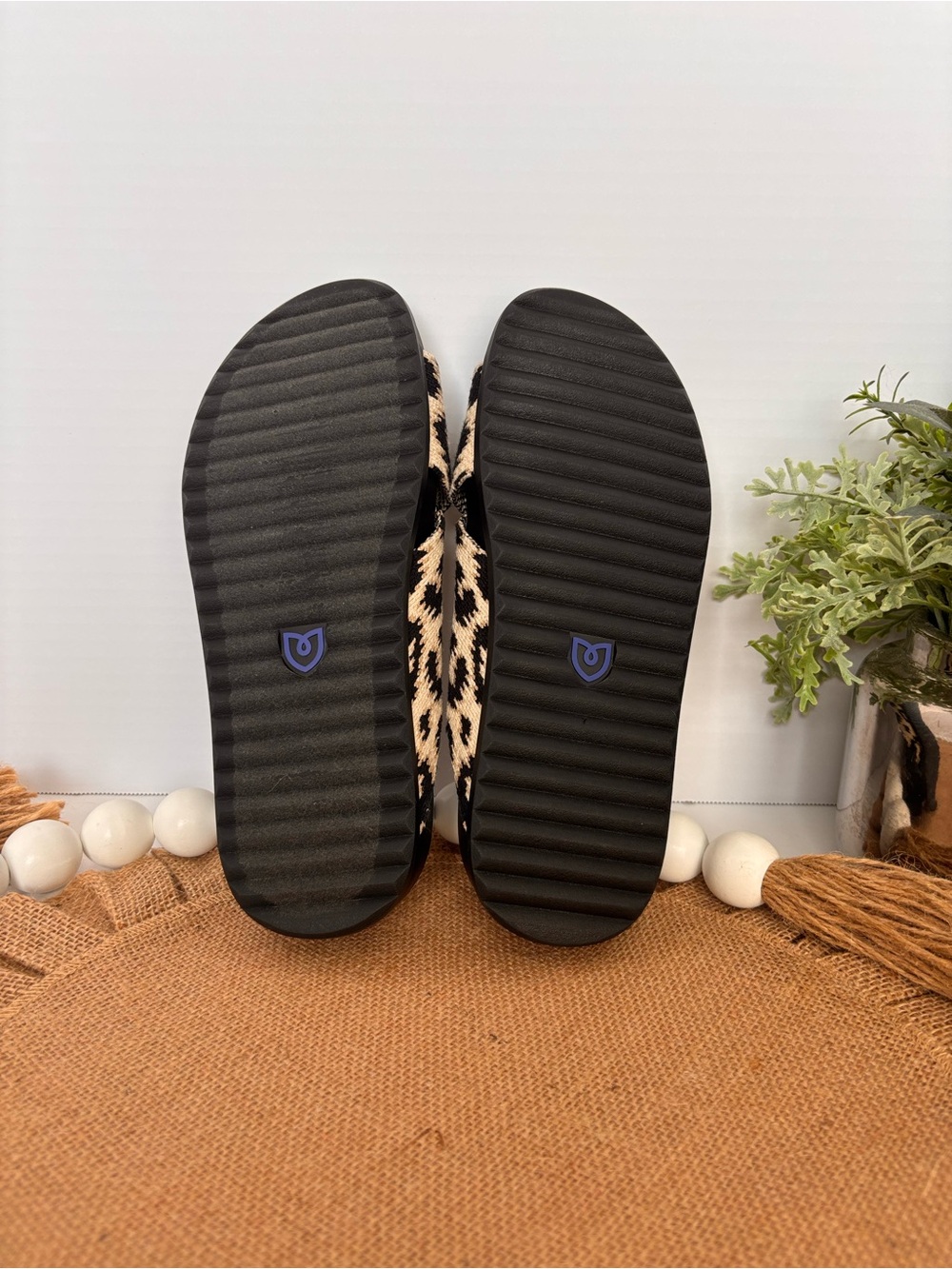 Rothy’s The Weekend Slide Sandy Cat Black Womens Size 7 - Picture 12 of 12